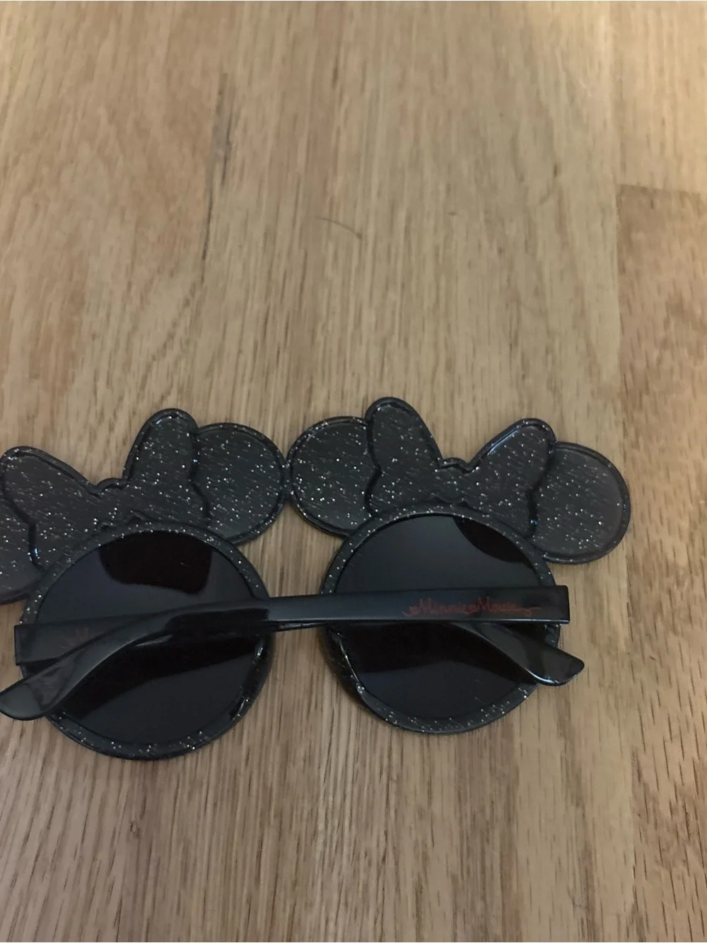 Disney Kids Minnie Mouse Black Sunglasses with Red Bows